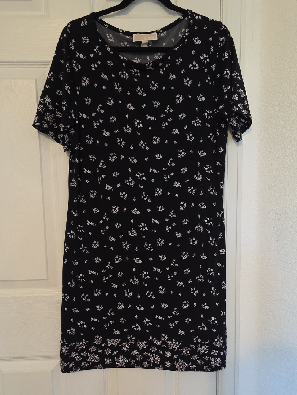 Michael Kors Black & White Ditsy Floral Dress, Size Large